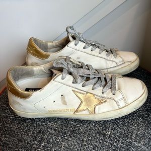 Golden Goose white leather sneaker with silver shoes laces